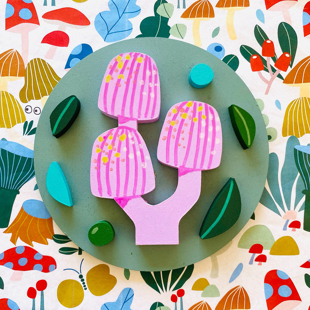 Figura decorativa MDF hongos 1