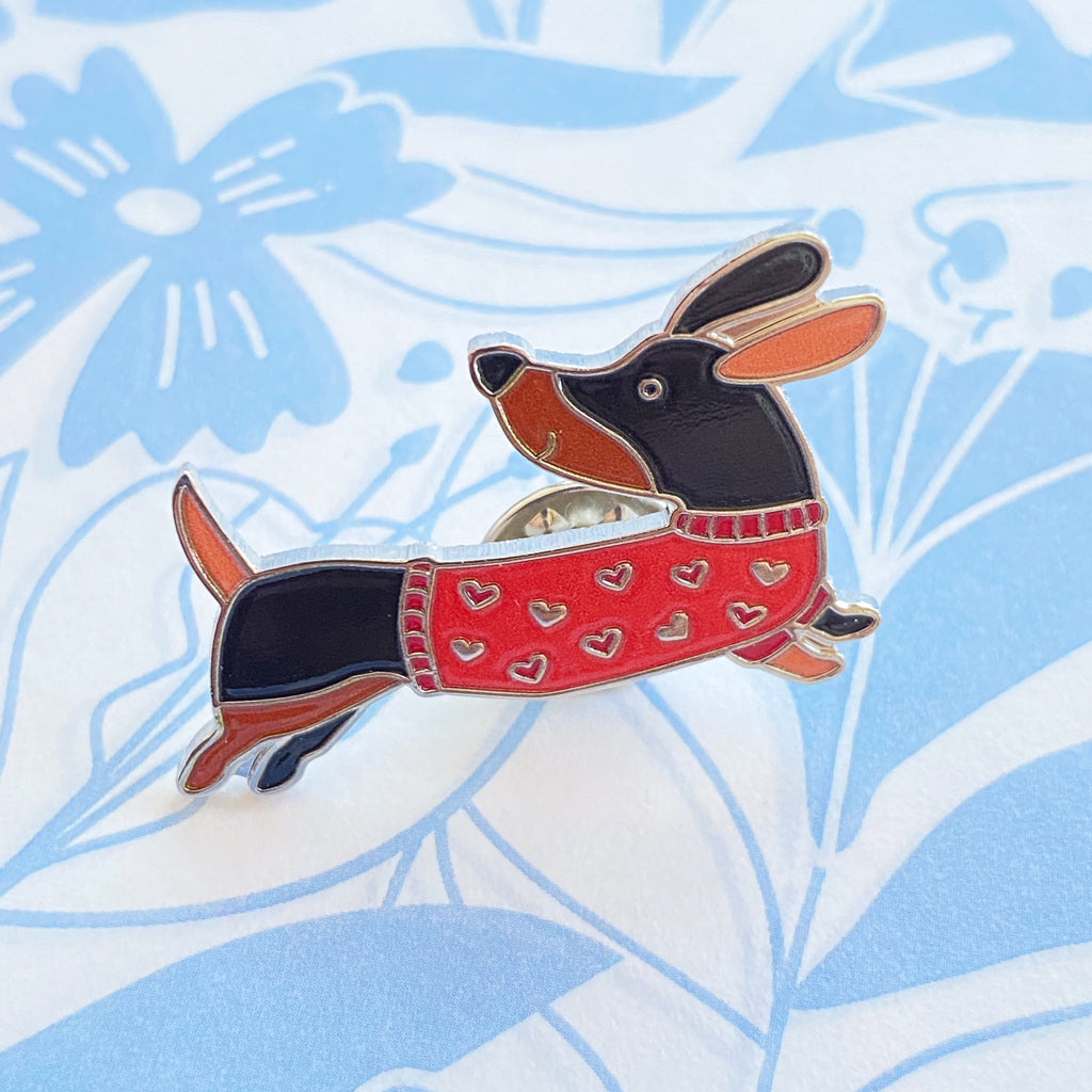 Pin perro salchicha negro