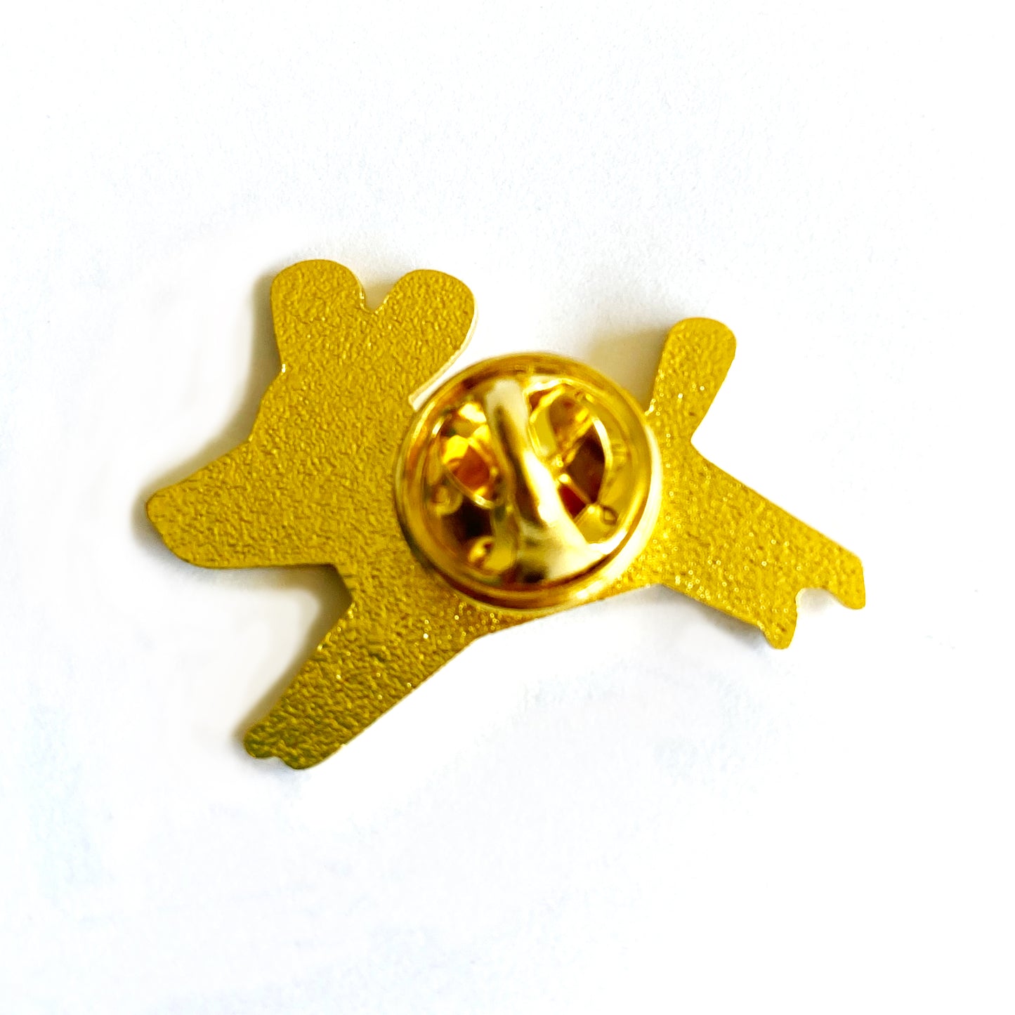 Pin perrito con puntos