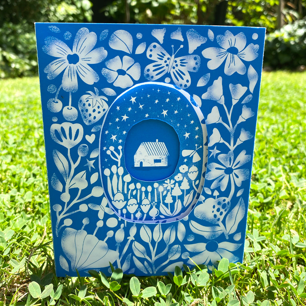 Tarjeta Casita fondo azul